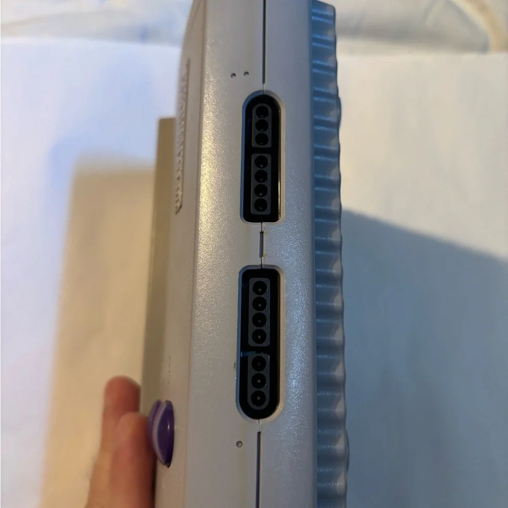 Super Nintendo SNES Console Mini SNS-101 With Cables 1 Remote Tested Working